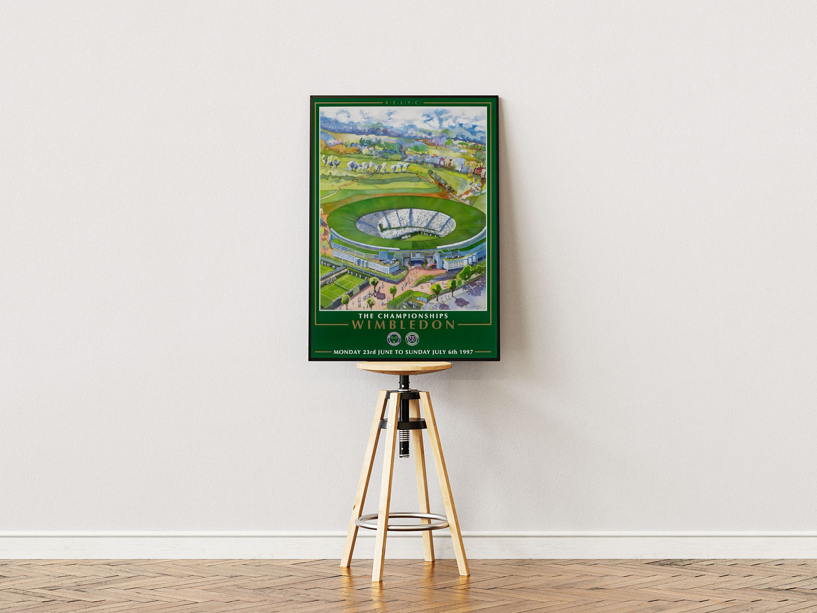 Poster ständer  Poster mit Rahmen von Tennisstadium im gezeichneten Vintage Stil mit Landschaft beschreibung und beschriftung und Tennisplatz aus Vogelperspektive grün weiß blau 