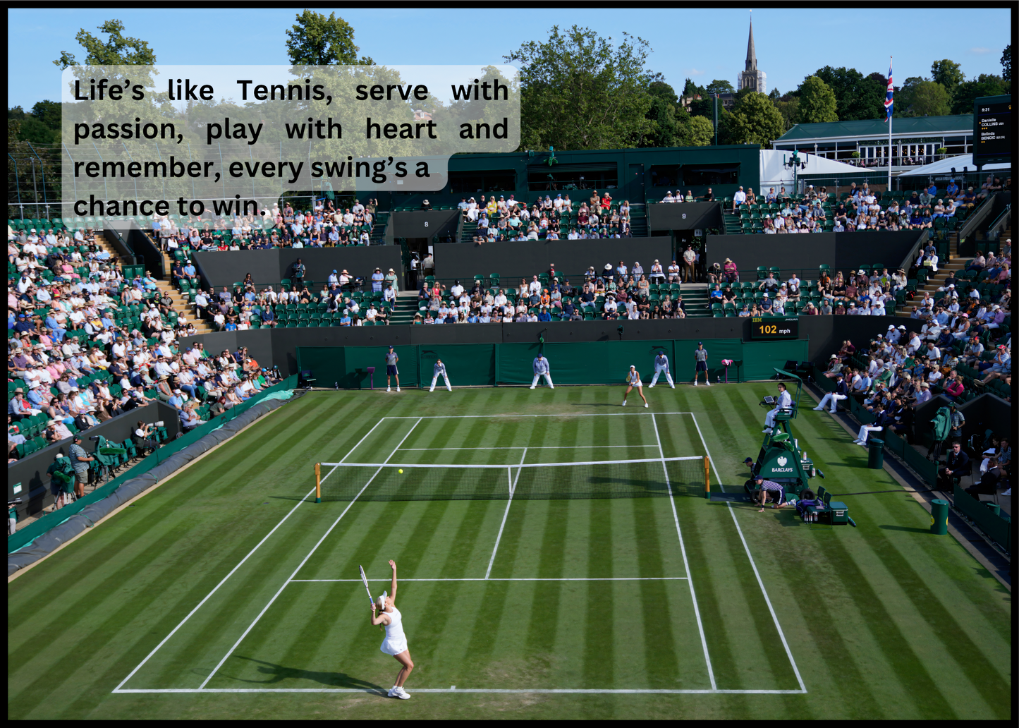 Nahaufnahme Poster ohne Rahmen von Tennismatch in einem Tennisstadium mit Tennisspielern beim Tennismatch mit motivierenden Zitat in grün und blau