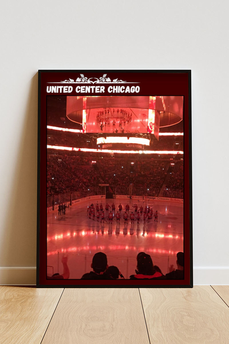 Close-up Poster mit Rahmen von Eishockeyplatz im Eishockeystadium mit Publikum und Hockeymannschaft mit überschrift in Rot, weiß