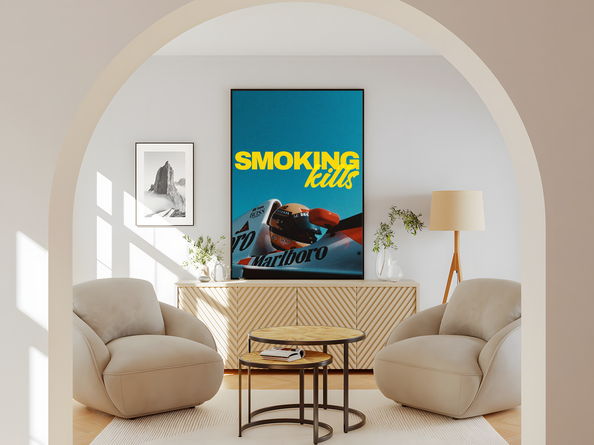 Wohnzimmer Poster mit Rahmen Vintage Formel 1 Auto mit Senna und blauen Himmel und spruch smoking kills in gelb blau rot weiß schwarz